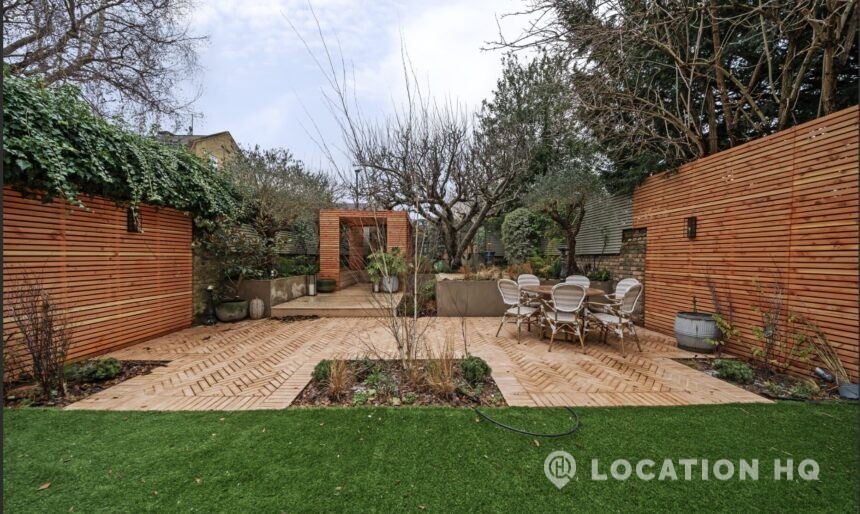 Modern House image 1