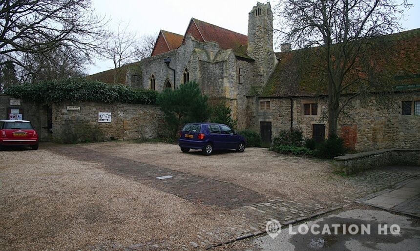 Stone country house Oxfordshire