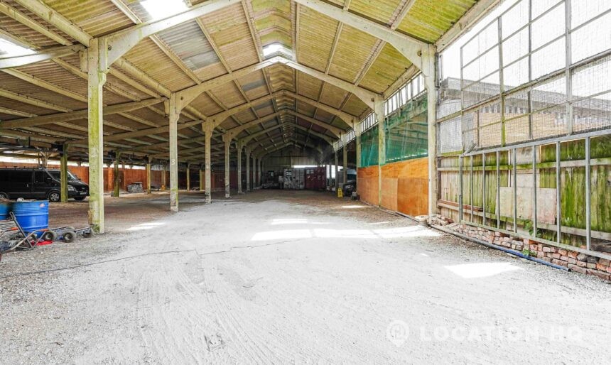 big garage barn film location