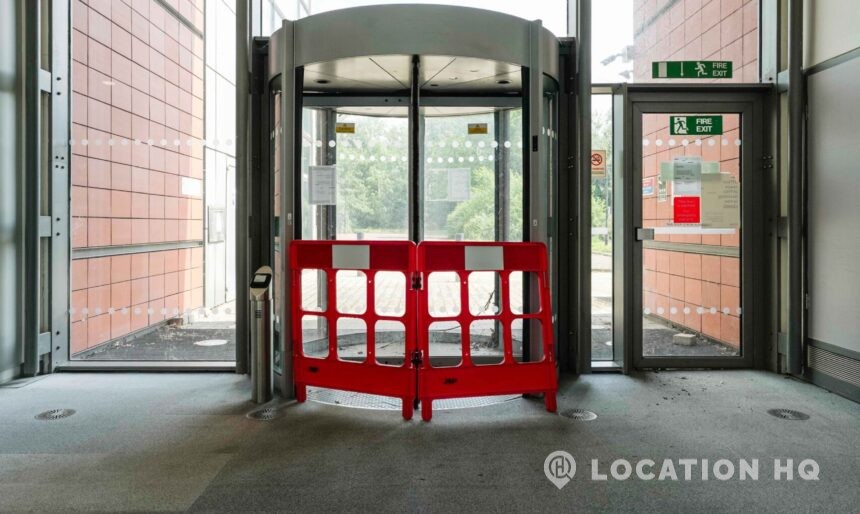 office entry revolving door