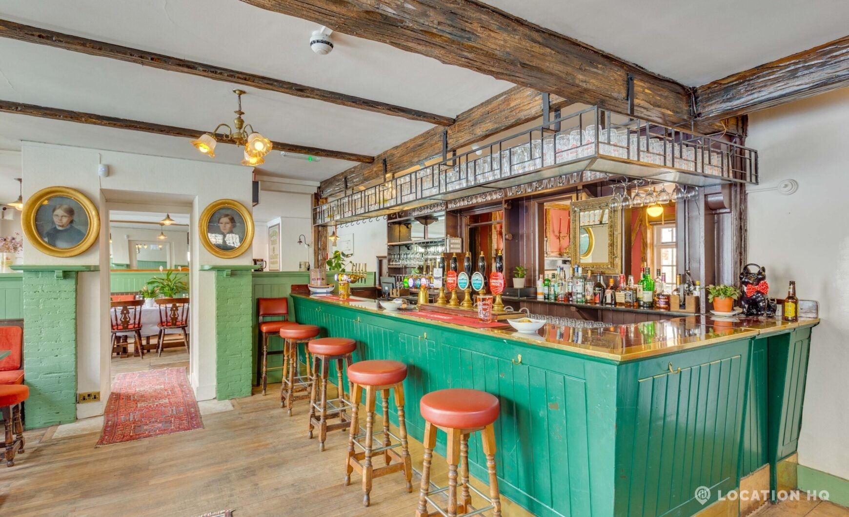 retro bar brewery