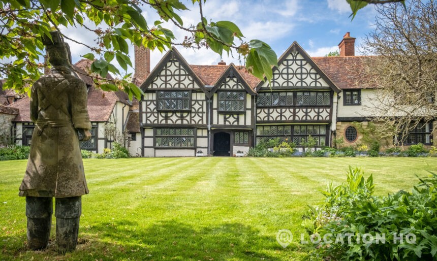 The Tudor Manor House image 1