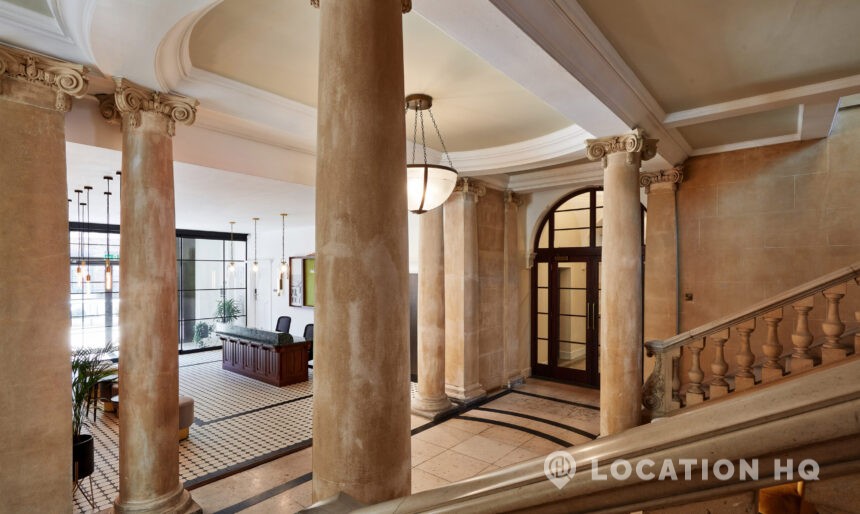 The Town Hall Hotel image 2
