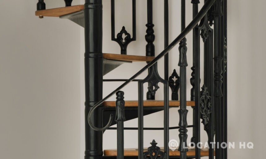 minimalist house spiral staircase