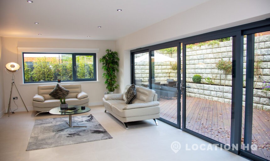 modern house floor to ceiling window