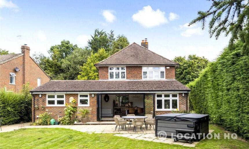family house near nr the M25 film location