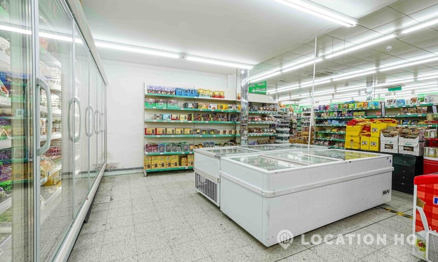 Grocery Store image 3