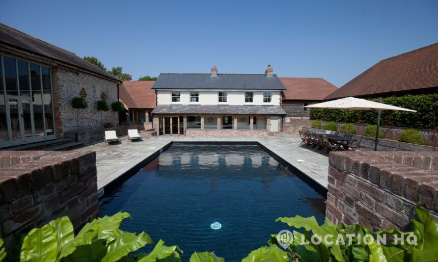 detached family house for filming