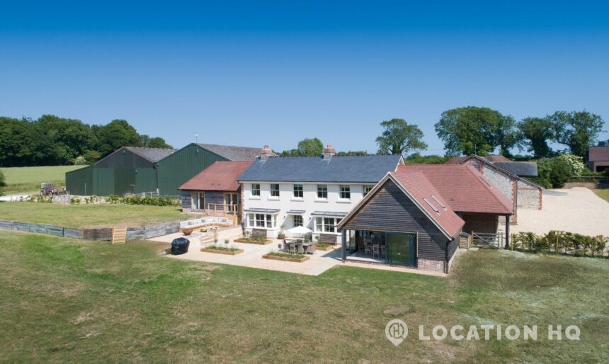 detached family home film location