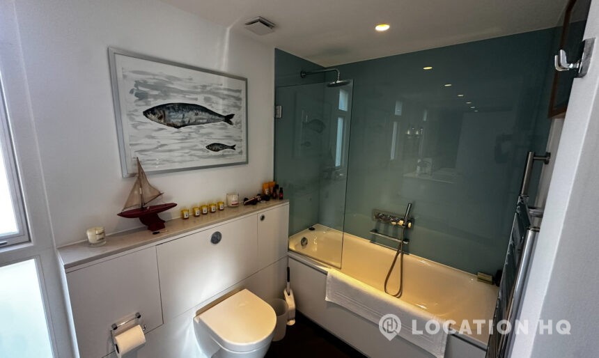 modern bathroom townhouse