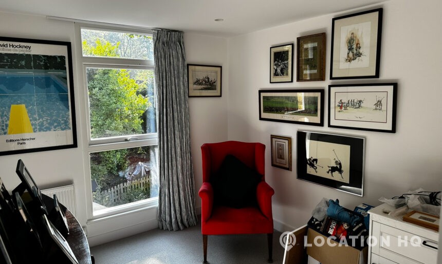 yellow brick house for filming