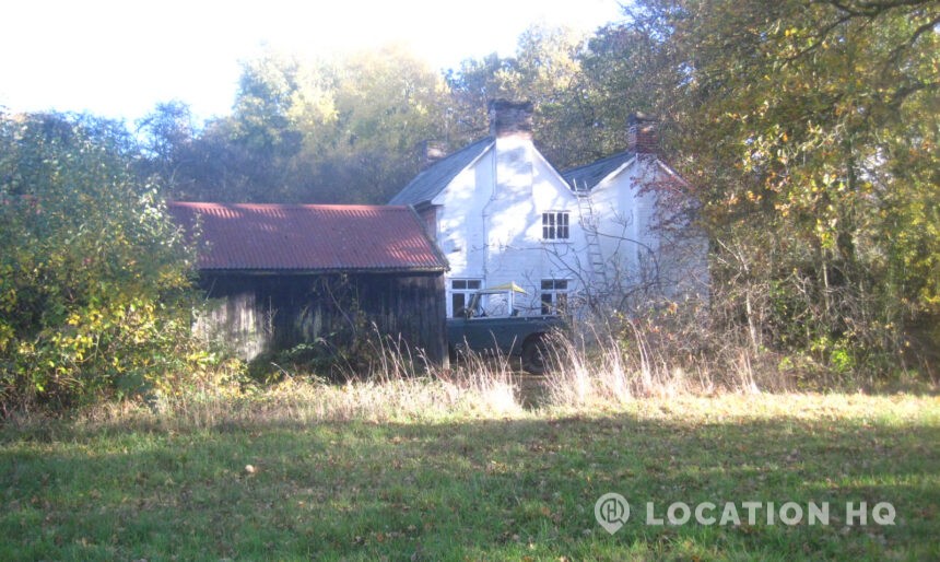 Isolated country cottage detached georgian cottage for filming uk