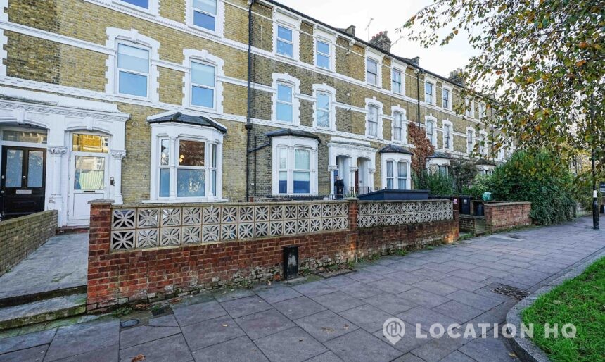 Contemporary Victorian House image 2