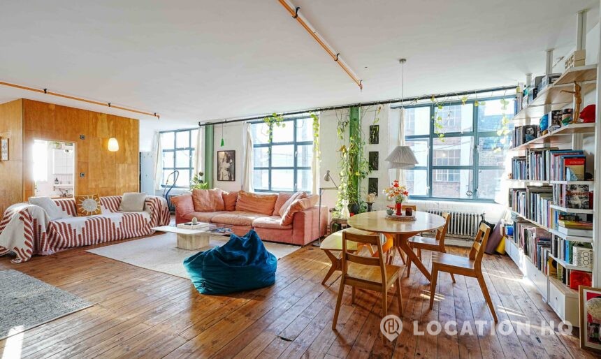 Industrial Loft Apartment image 2