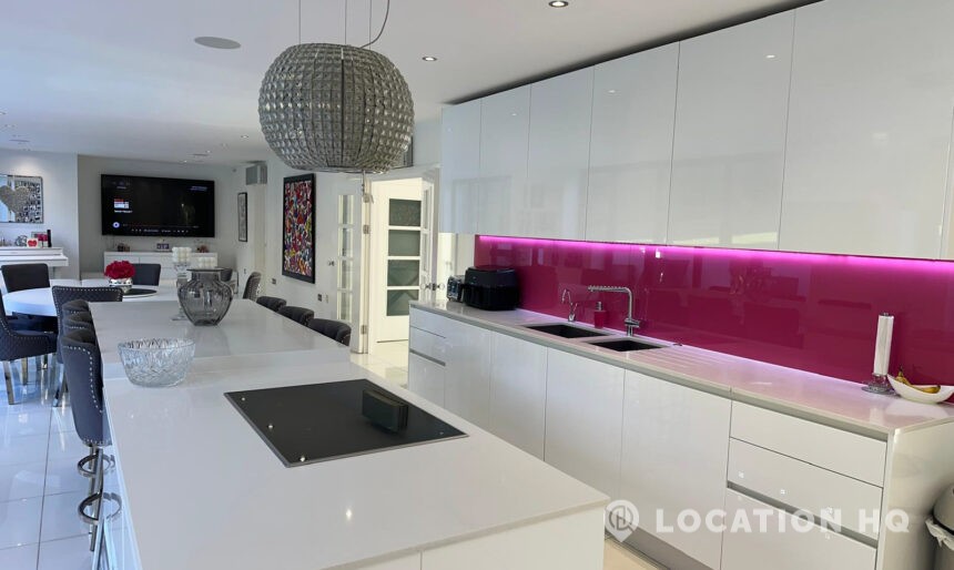 modern house available for film shoot uk