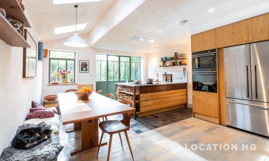 Victorian Townhouse London image 2