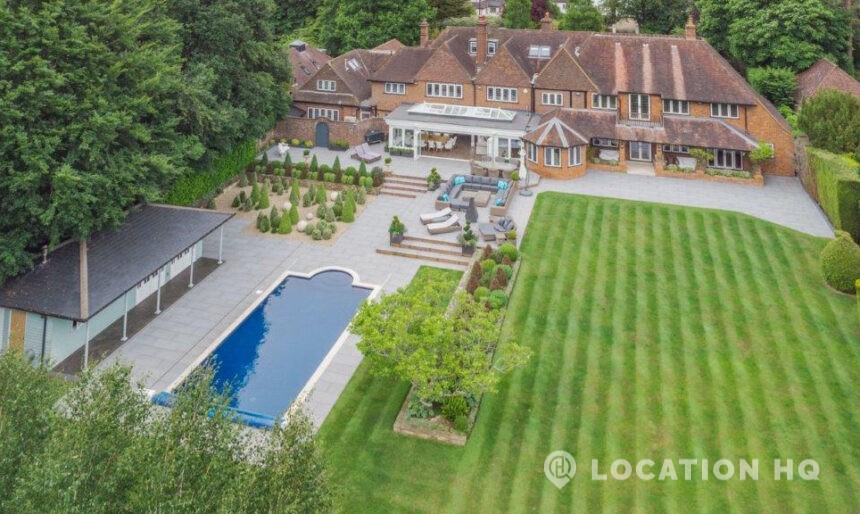 Detached House image 2