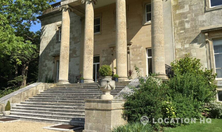 Georgian Manor House with pillars