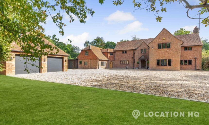 country house double garage large drive film location