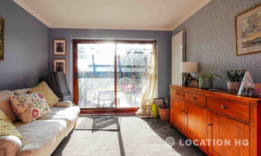 The British Suburban Detached House  image 3