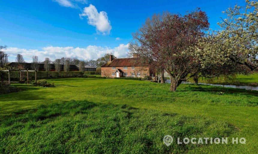English farmhouse