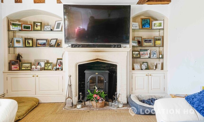 old English farmhouse