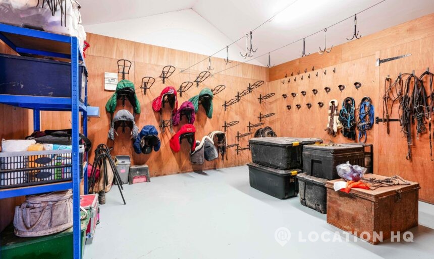 equastrian room