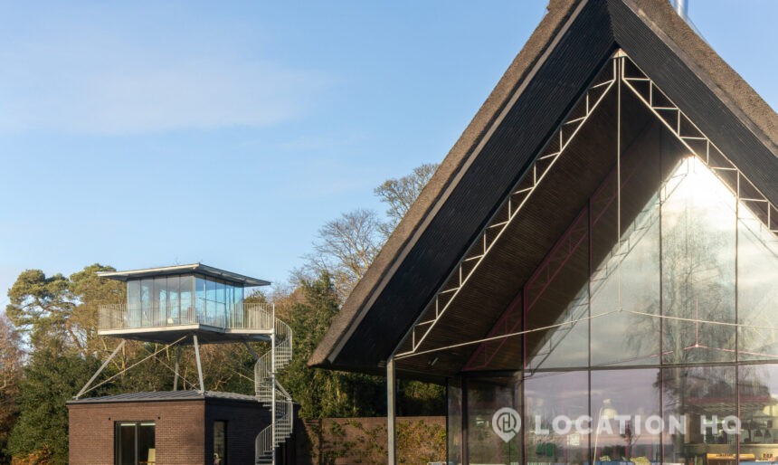 Modern Architectural House image 2