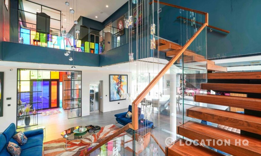 mezzanine house