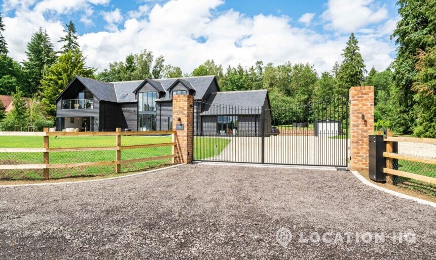 Black-clad Barn-style house